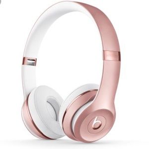 Beats solo3 wireless headphones